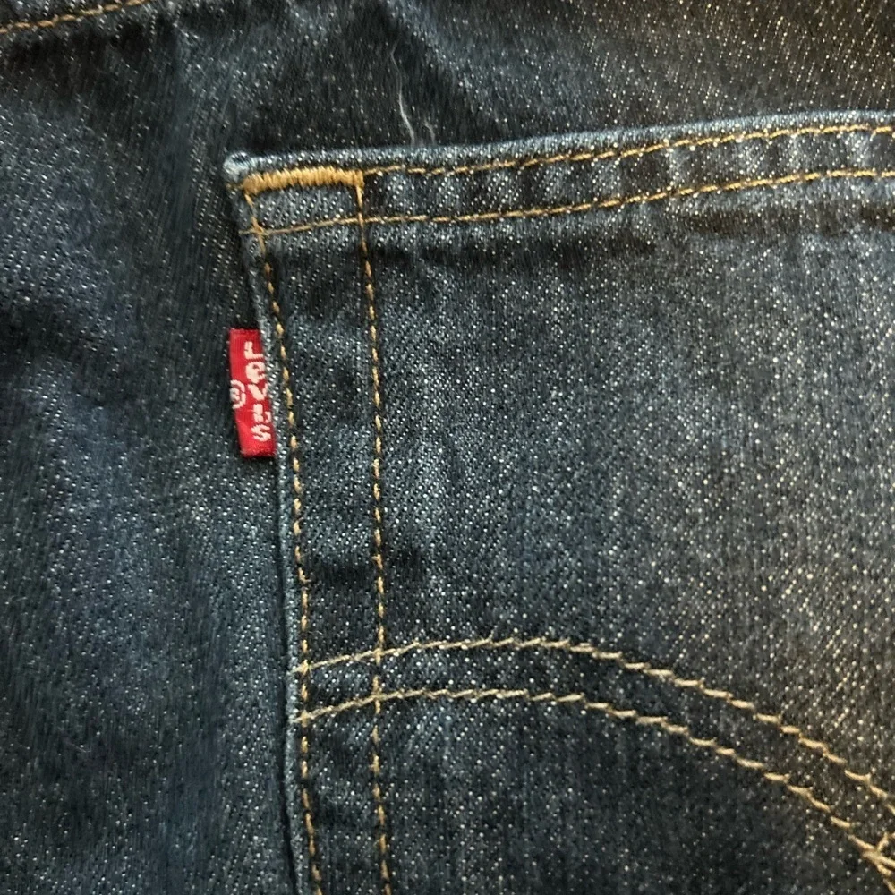 Levi's Men's Dark Blue Jeans - Picture 8 of 12